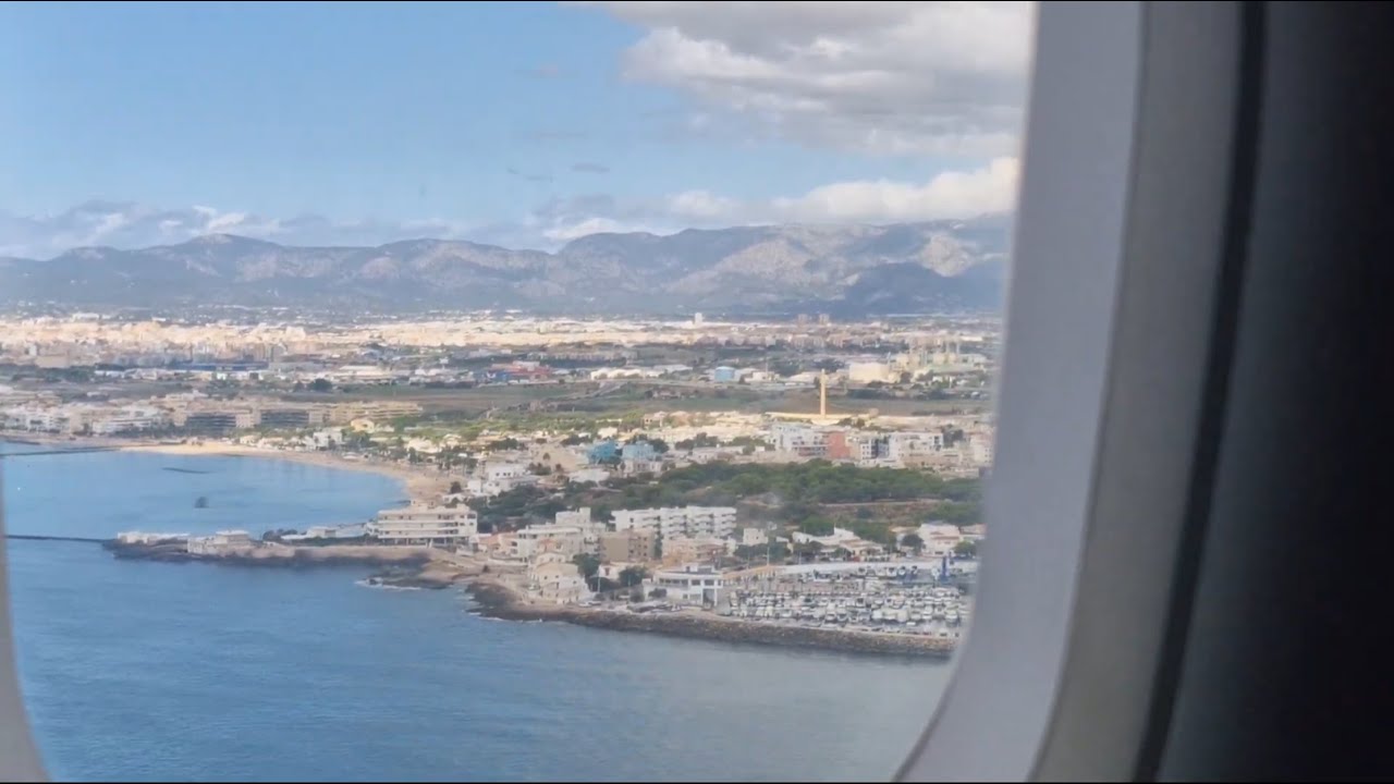 easyJet Landing in Palma Airport – Amazing views of the island!