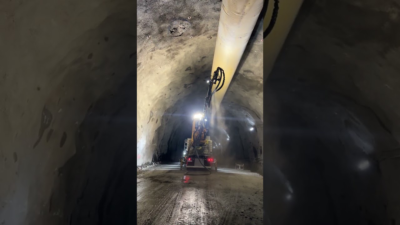 AMV Shotcrete rig,  Demonstration of Professional Application Techniques 🏗️✨