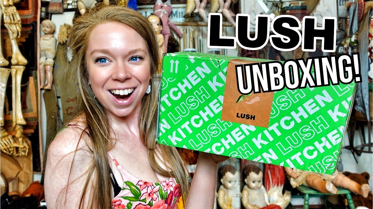 Lush APRIL Easter Subscription Box! - Lush Kitchen Unboxing