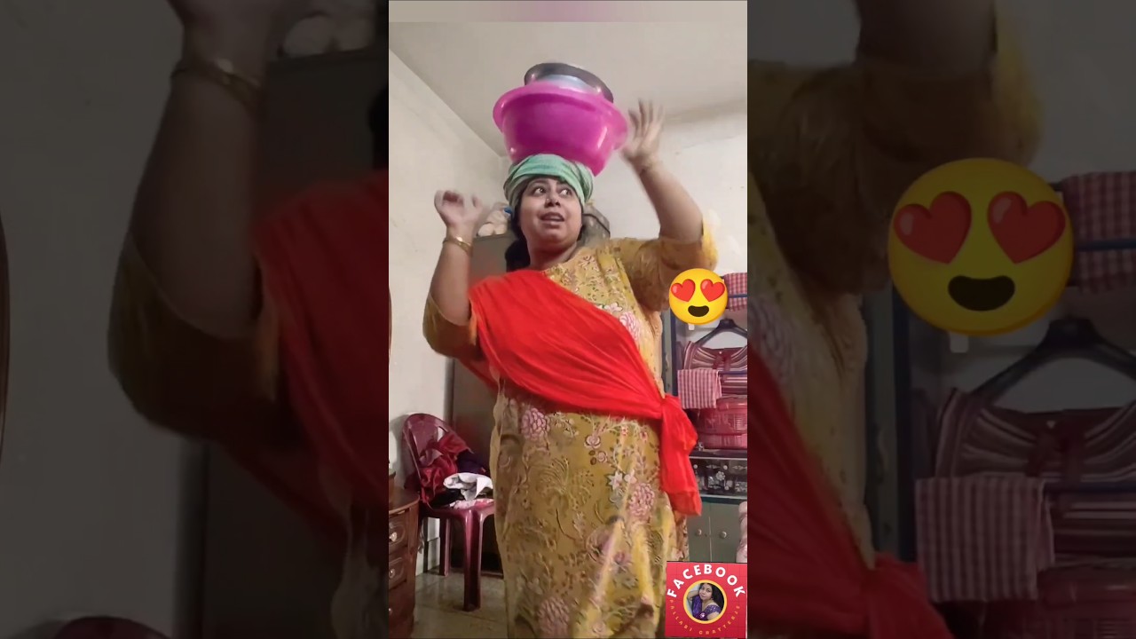 Saawan Mein💃🤣🥰#shorts#viral#trending#dance#reels#popular#new#funnycomedy#trendingshorts#grow#2026#yt