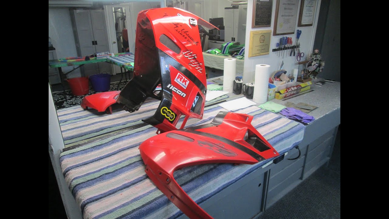 REPAIRING OLD FAIRINGS BEFORE PAINTWORK