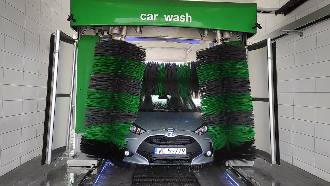 Toyota Yaris 2022, BP Autowäsche, BP Waschanlage, BP Car Wash