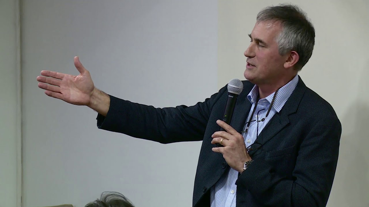 Victor Mallet talks about his book on The Ganges at FCC on 30:01:2018