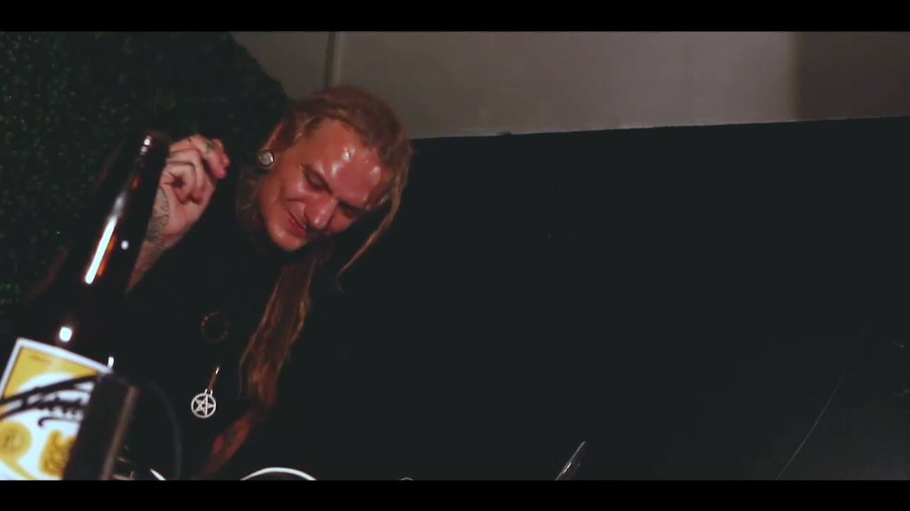 Space Ape at Xikury Pulquería, for Genetica Recs