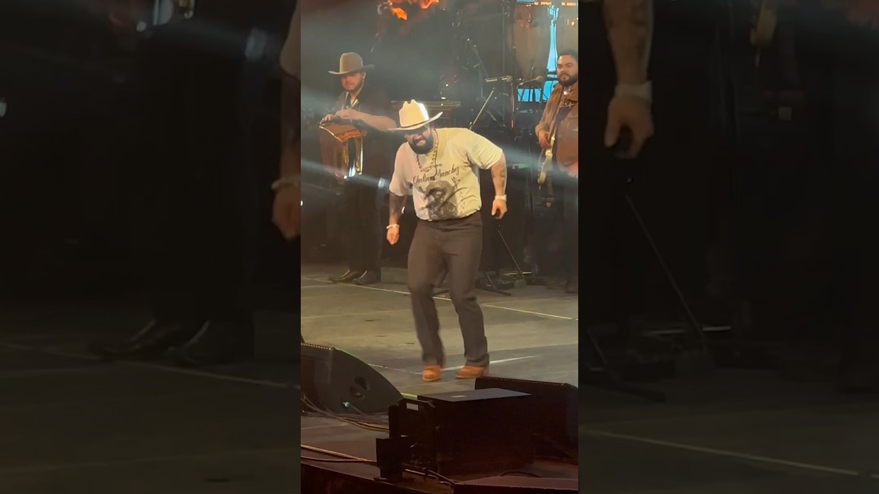 Nadie baila ni bailar&aacute; como #CarinLeon