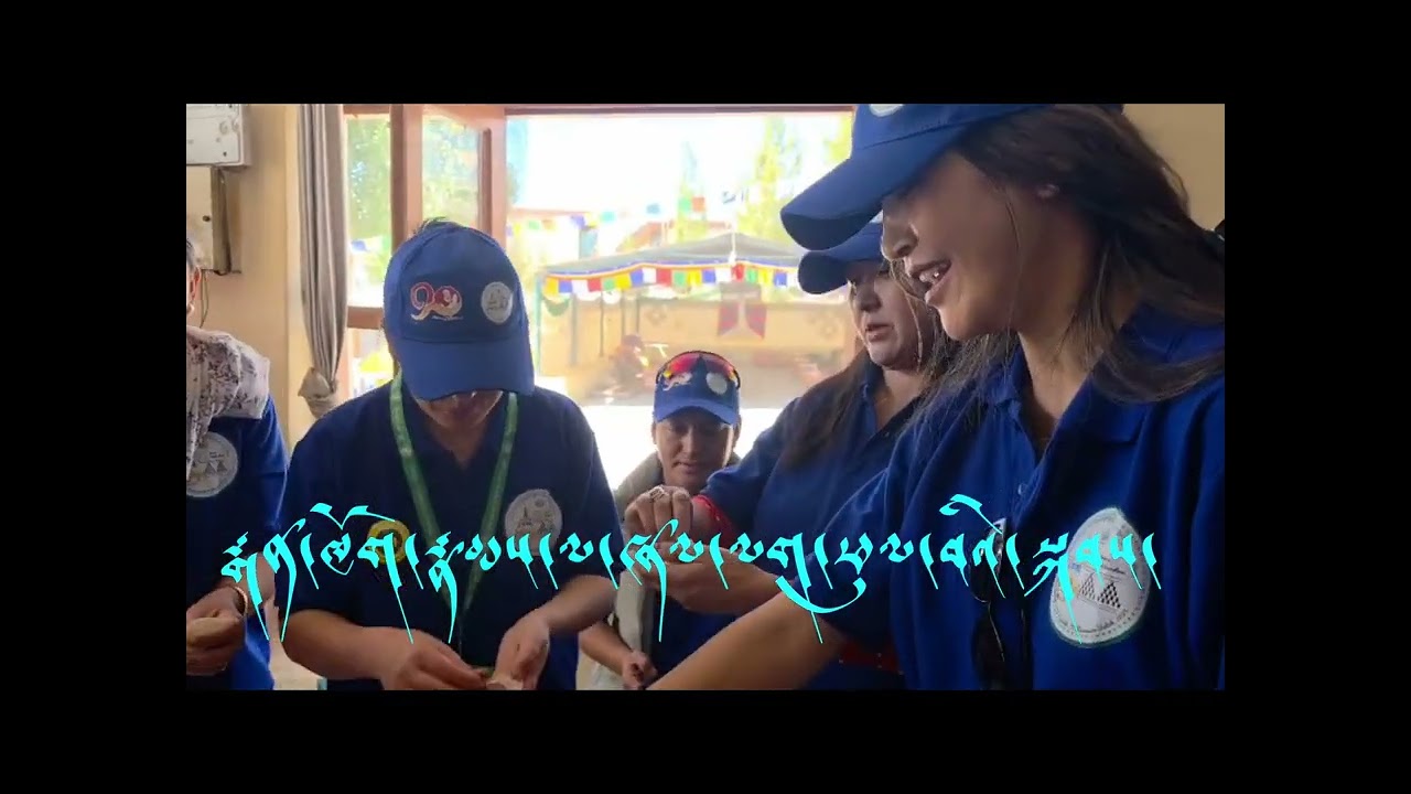 MILLENNIUM BATCH LUNCH SERVE AT OLD AGE HOME