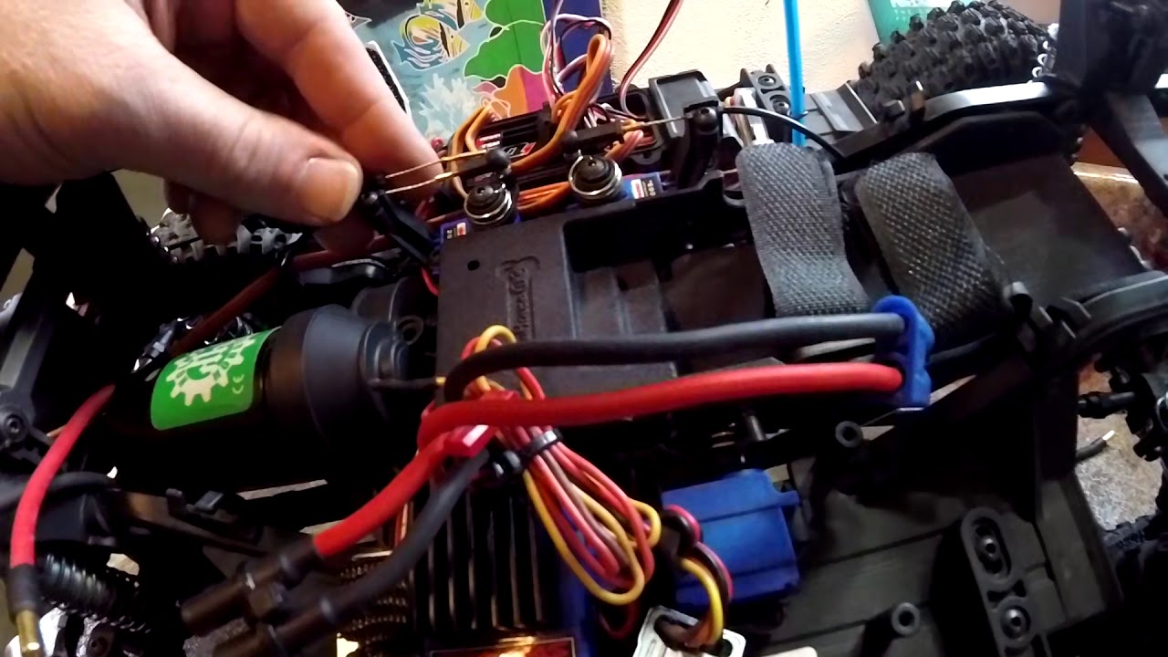 TRX-4 Micro servo adjustment Solved