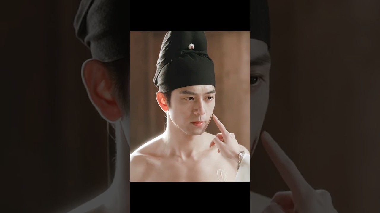 Looks like playboy, but blushes when touched❤️#錦繡芳華 #杨紫 #李现  #chinesedrama #爱情