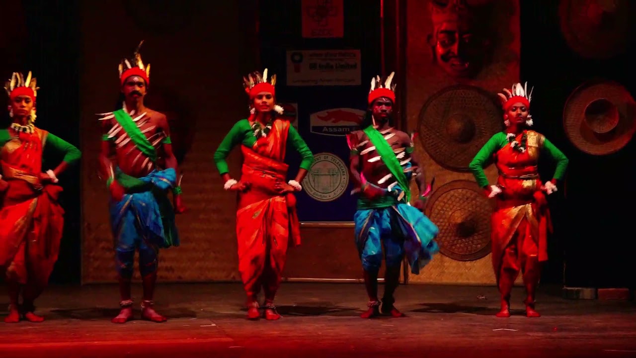 FOLK DANCE OF JHARKHAND//KHARSWANG CHHAU DANCE//DILDAR ANSARI AND HIS GROUP