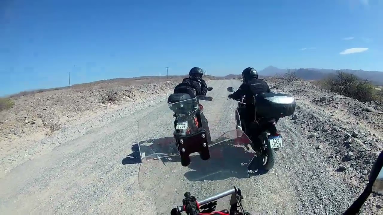 Salta - Ruta 40 - Camino de Cafayate a Cachi - En Moto