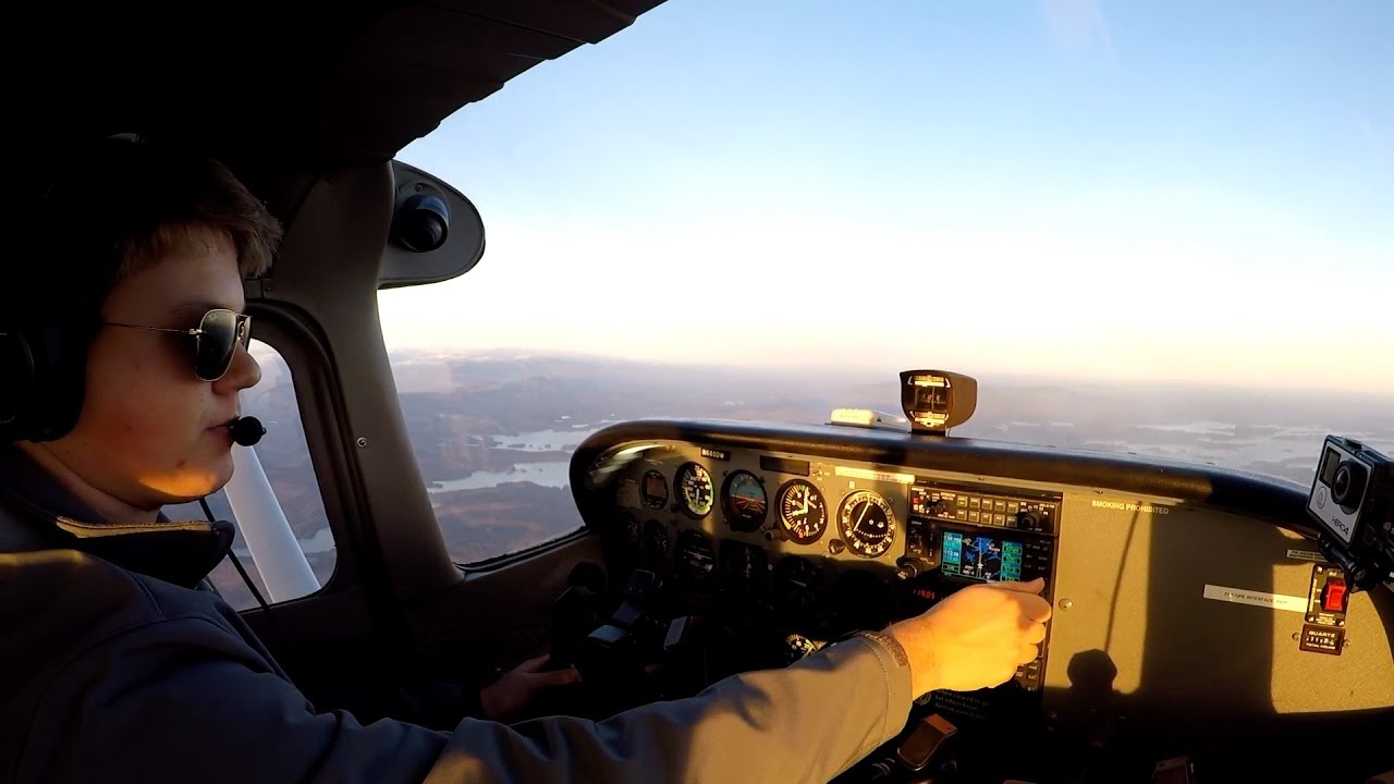 IFR Flight From Lebanon to Portland | Full ATC | Cessna 172