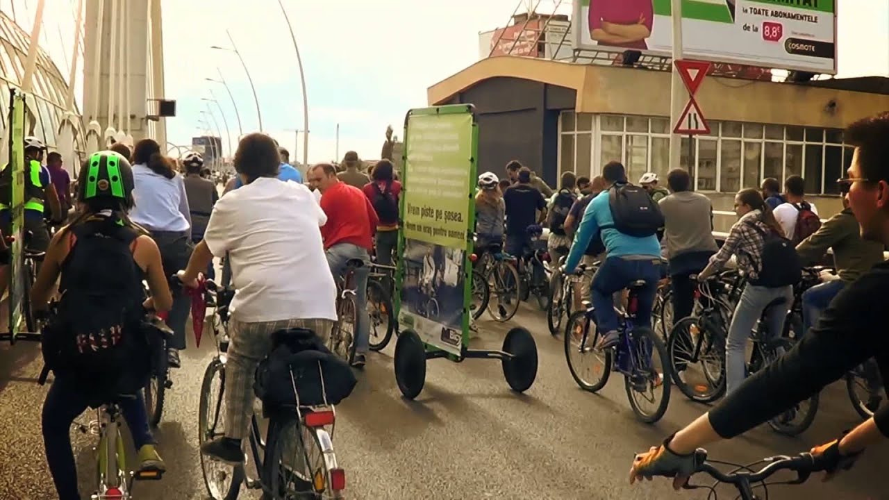 Street Advertising with AdBicy Bicycle Billboard