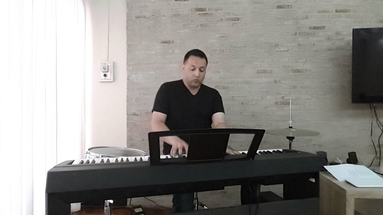 Stu's Funk - Stu Jay Raj plays Piano + Drums simultaneously