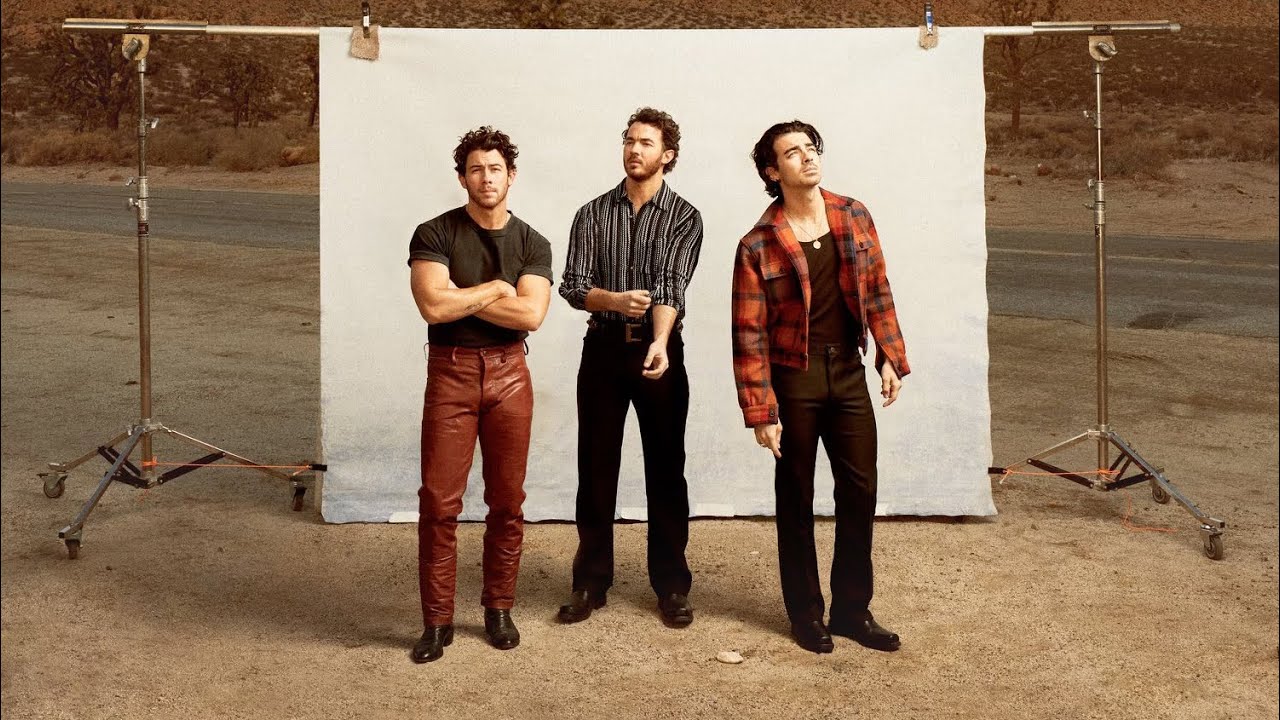 Vacation Eyes- Jonas Brothers (alternate version)