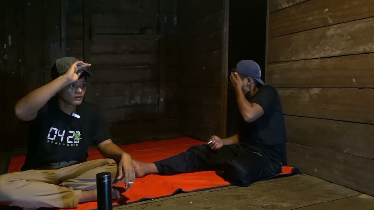 CAMPING HOROR TIDAK HABIS PIKIR KOK BISA ADA HANTU WEWE YANG BERNYANYI TERDENGAR JELAS SUARA GAMELAN