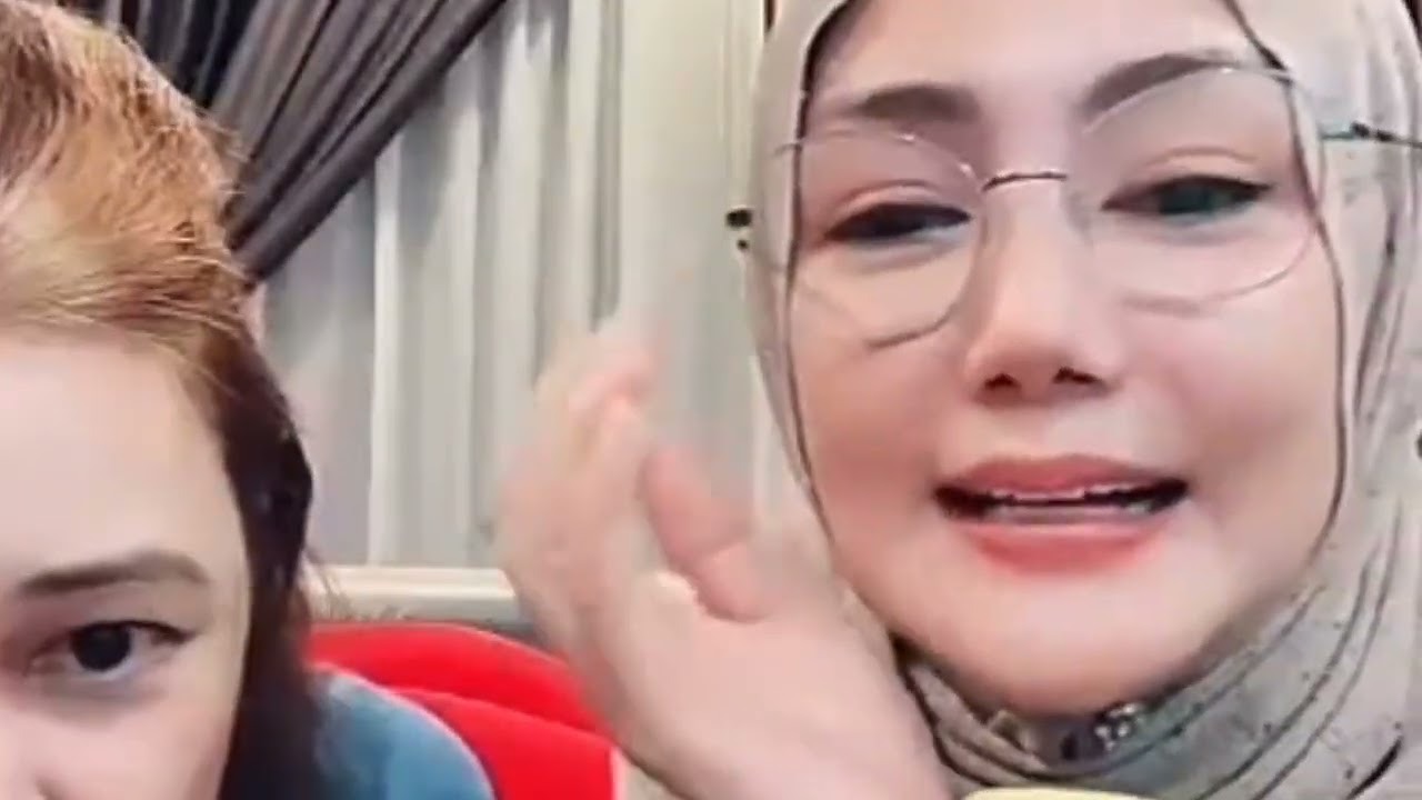 Erra Fazira : Kelemut Di Muara Kasih & Pasrah