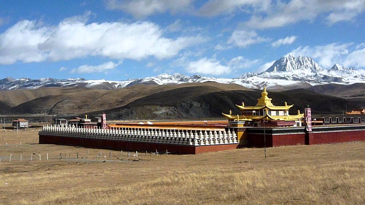 Tagong - Sichuan Tibetan Plateau - China (View in HD)