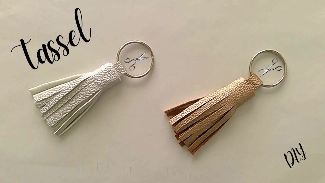TASSEL DIY with faux leather | How to create a faux leather tassel keychain