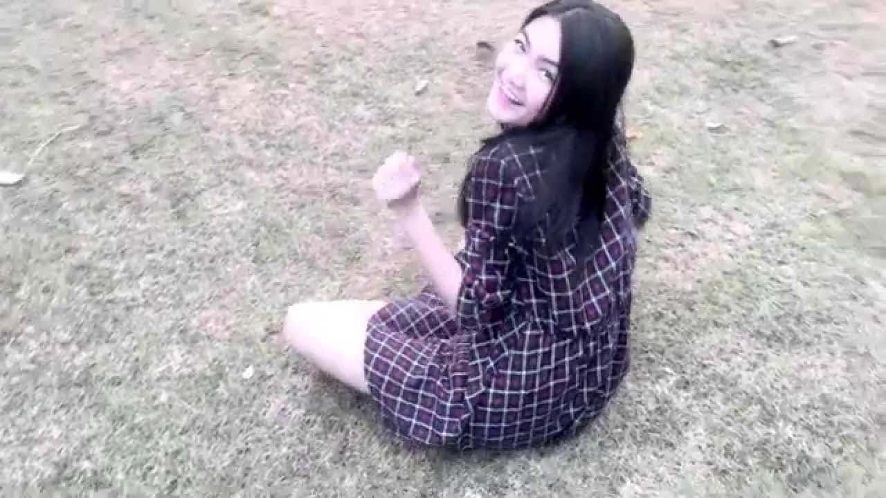 AT ME  [Official MV] | Aoy Amornphat