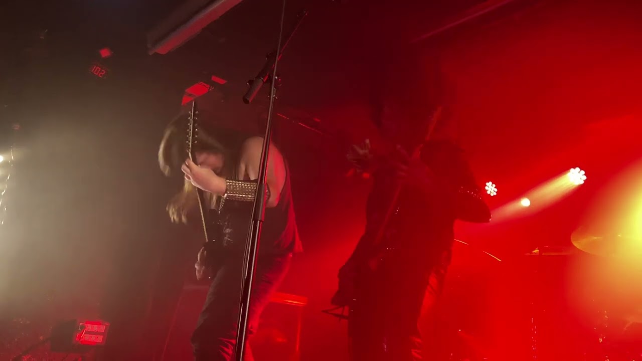 Ascended Dead : Complete Show Live In Paris