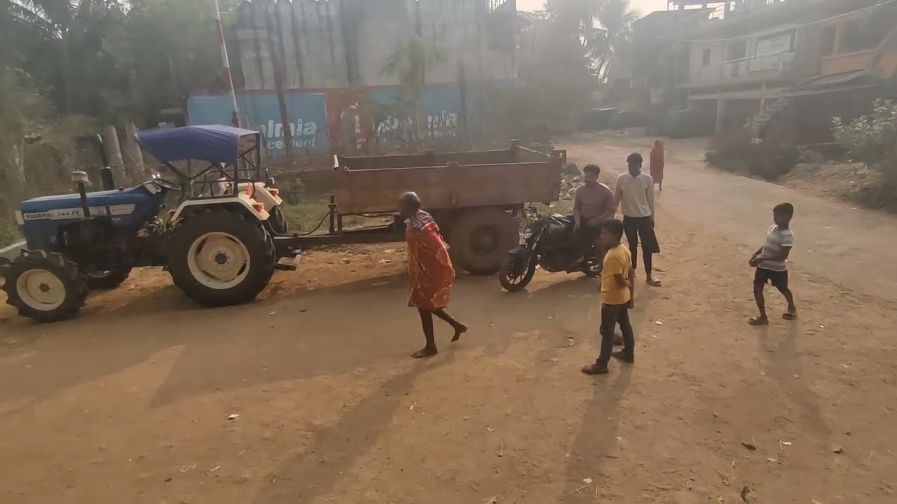 Cricket match jattu ghantika king vs ommu ghturu 😂😁#shortsvideo #explorenow #shortsvideo #popular 