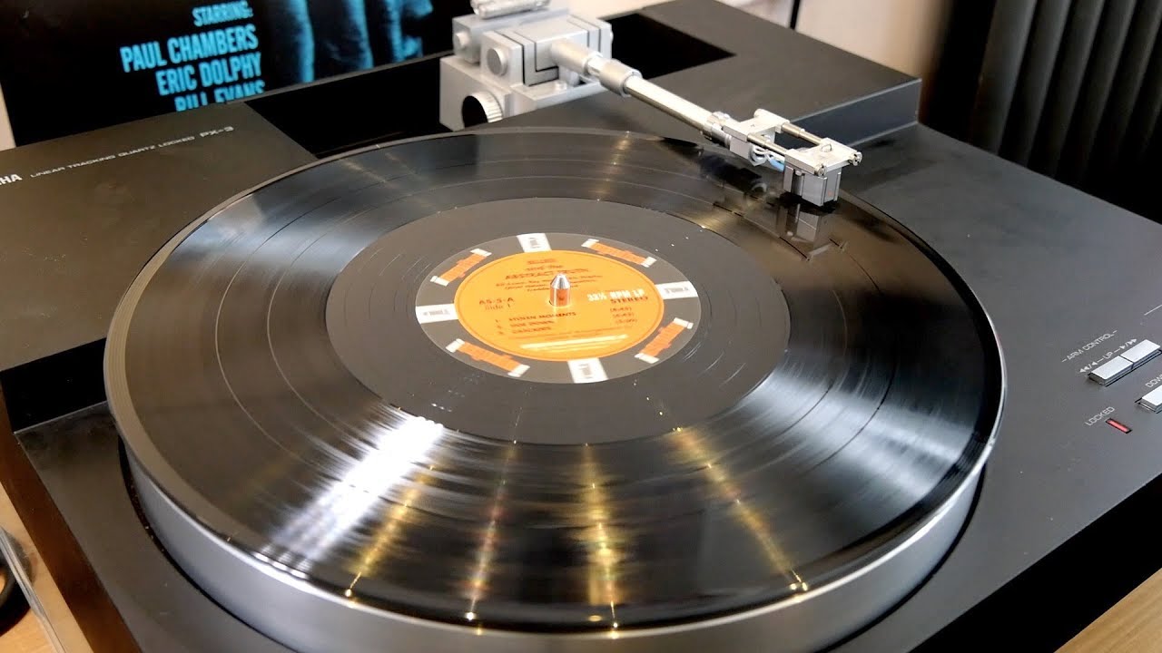 Oliver Nelson - Stolen Moments (vinyl: Shelter 5000 MC, Graham Slee Accession + EXP, Yamaha PX-3)