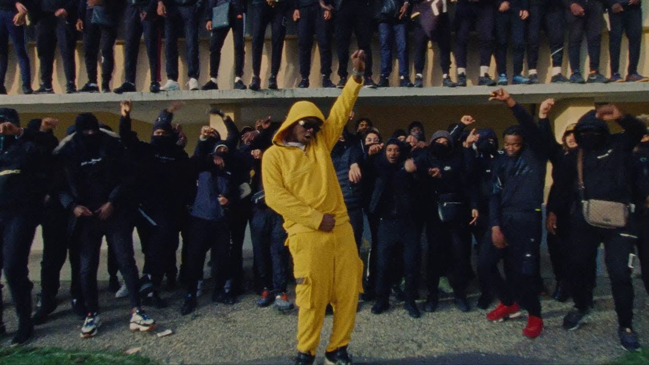 Ninho - Problèmes du matin (Clip officiel)