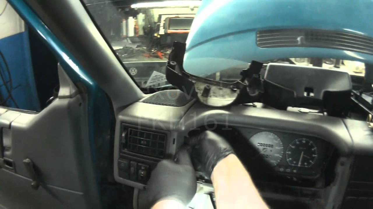 VW T4: Eurovan Instrument Cluster Removal