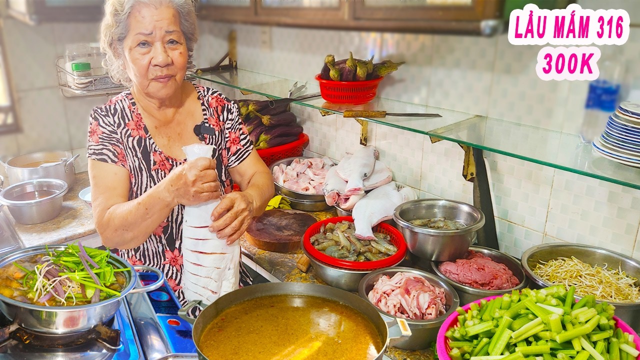 Quán Lẩu Mắm Sài Gòn 50 năm | Cách nồi lẩu truyền thống đậm đà thơm ngon