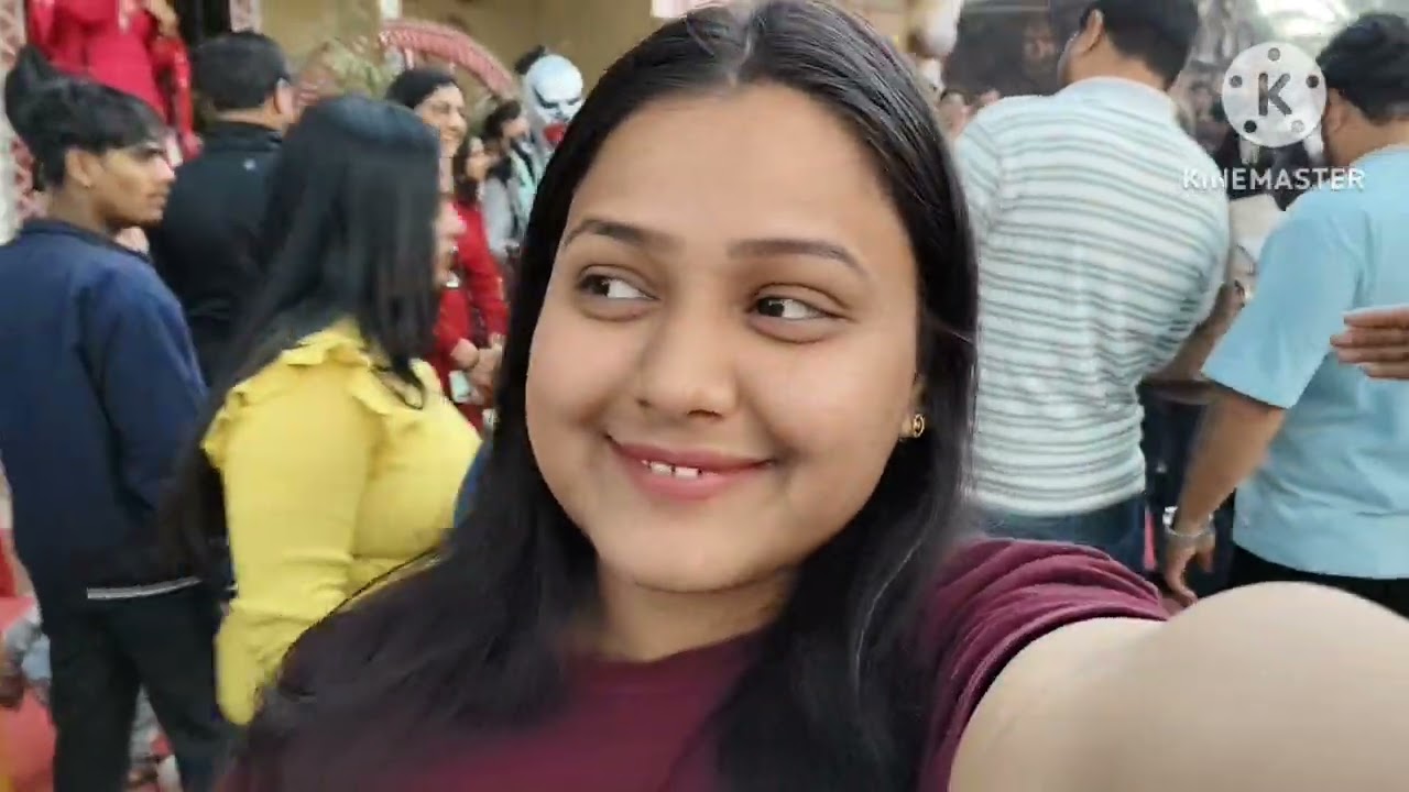 Suraj kund Mela me bhot sari masti ❤️😊😊😊or enjoy 