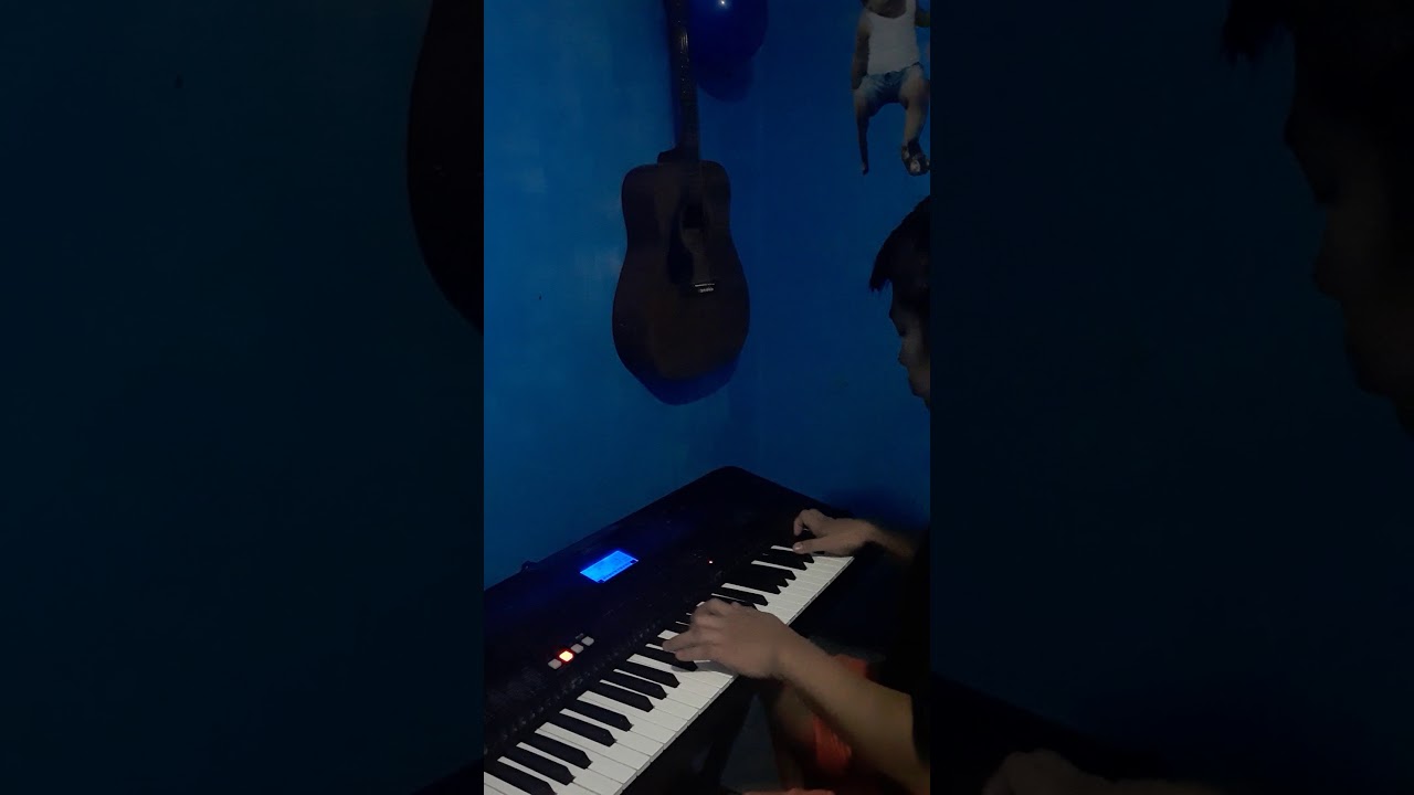 Perfect -ed sheeran (piano accompaniment)