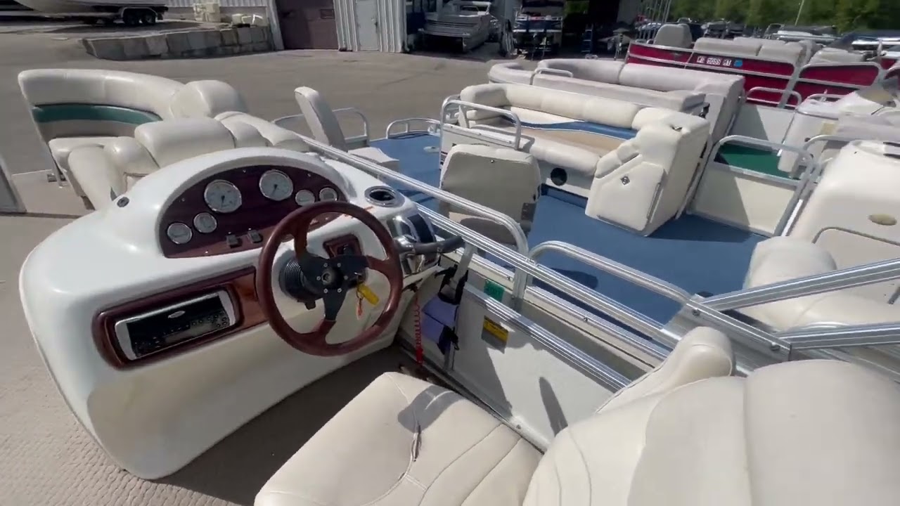2005 Lowe 22 Jamaica - Preowned Pontoon