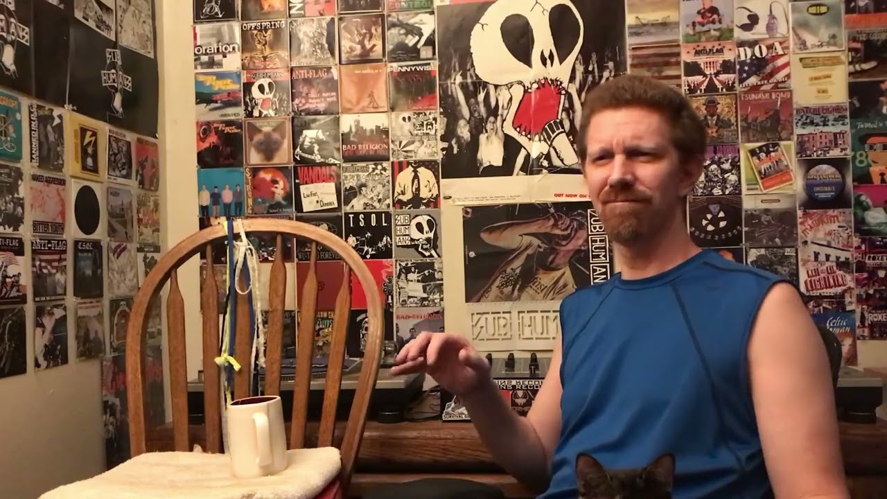 Shnootz - Reaction Video (The Smiths - Oscillate Wildly)