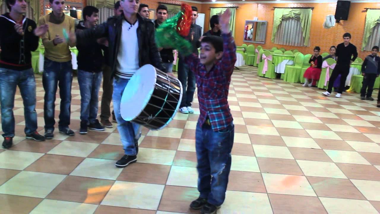 Kürtçe Halay (zewıki düğünü)