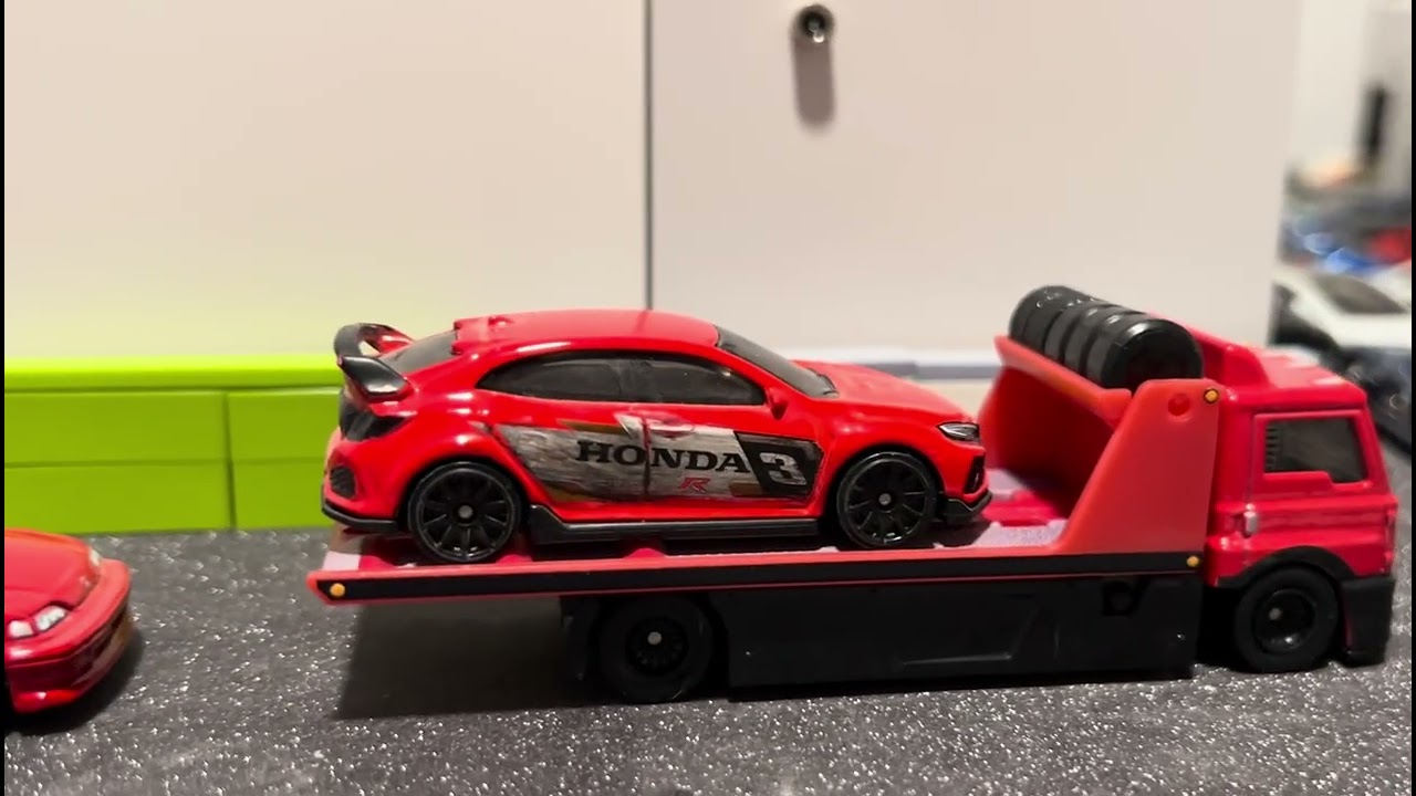 Dirty” Honda Civic Type-R