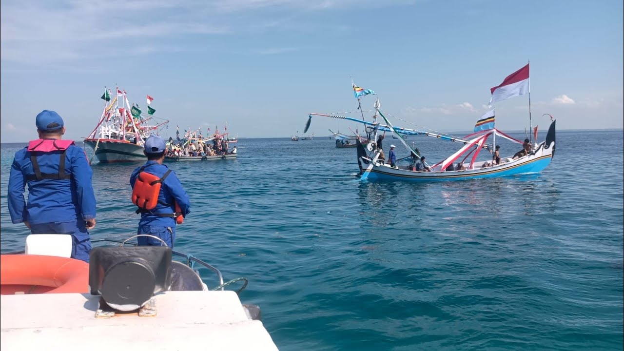 Pengamanan Petik Laut Di Desa Mandangin Sampang Madura