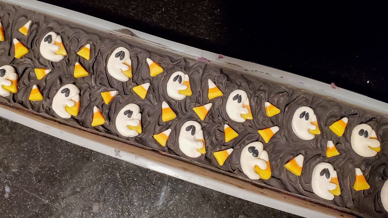I MADE A NEON SOAP WITH GHOSTS FOR HALLOWEEN! | Cold Process Soap Making - Mountain View Soap