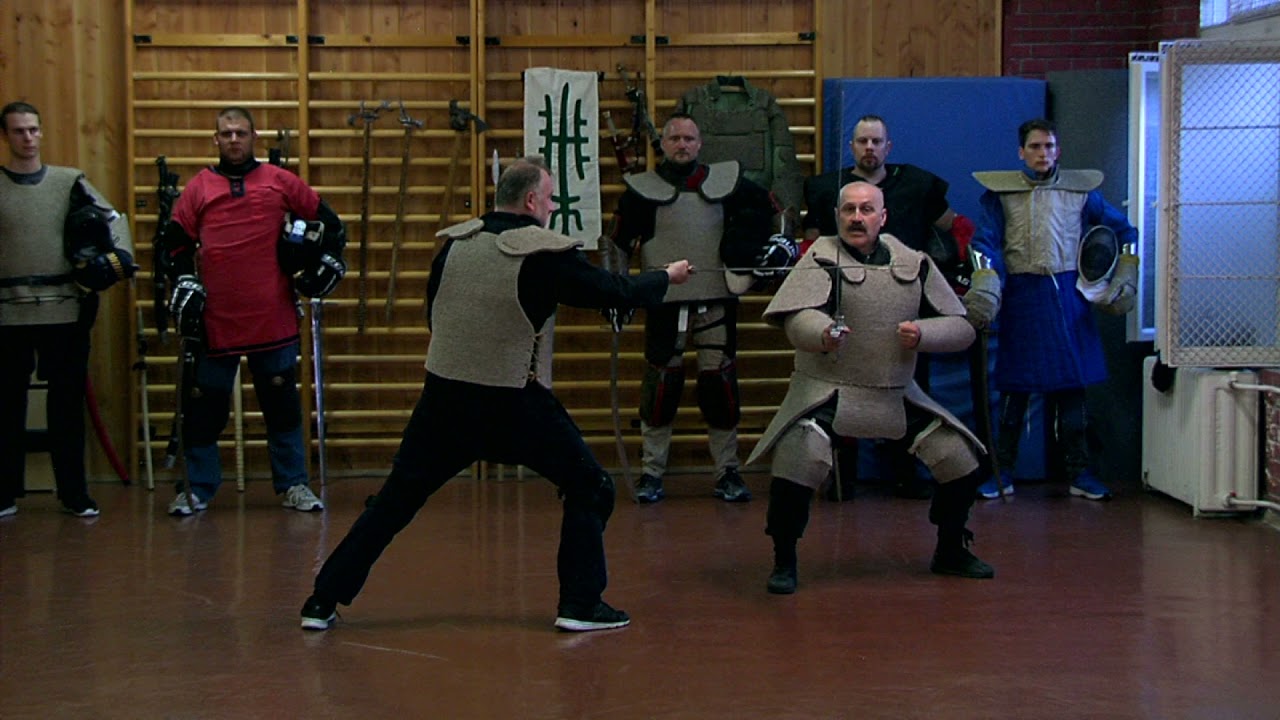 Vívóedzés - Saber Fencing Training