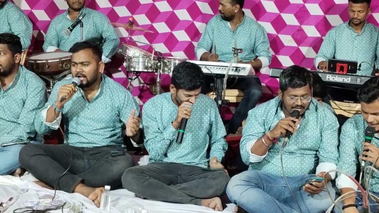 Maska Lagane Wale..sai Swar Manthan ....