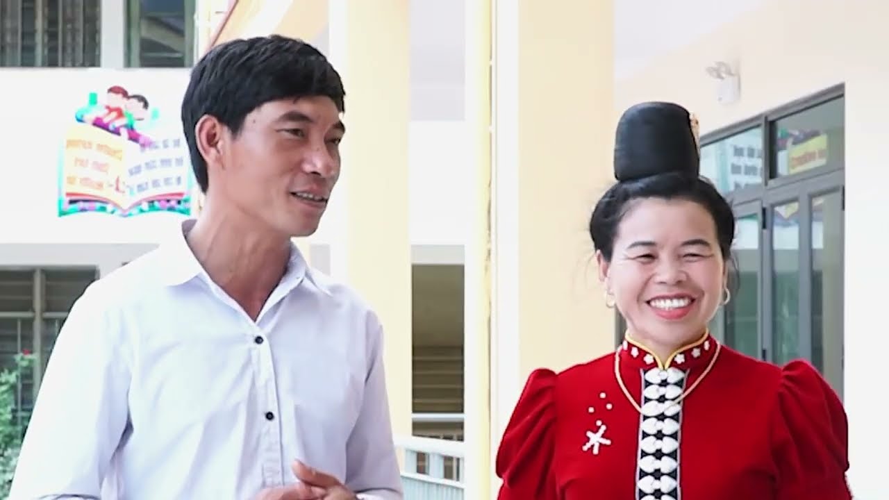 Quàng Lả Gặp Gái Xinh Nà Táu, Diện Biên Mê Quá Không Biết Về Nhà