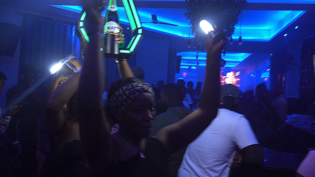 I SPENT 20K IN THE CLUB VLOG ( GAMBIA 🇬🇲 CLUB )