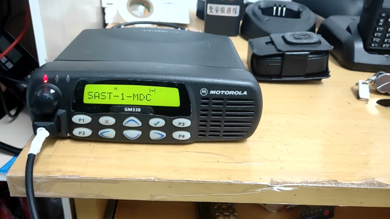 佐々木金昭｜Motorola GM338 與 XiR P3688｜UHF波段｜直通測試