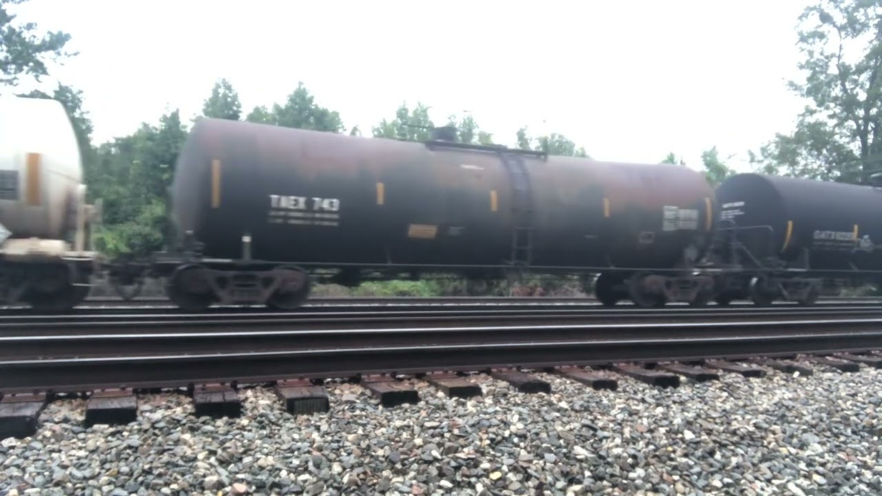 Very long CSX M491 SB Manifest Train Part 1