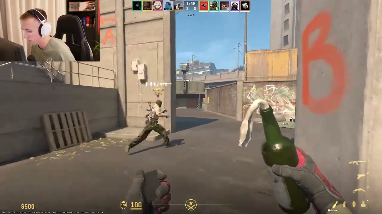 How ropz molotovs Short on Overpass CS2