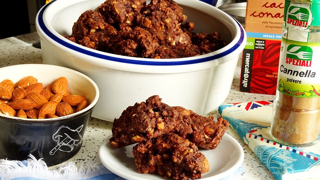 I BISCOTTINI AL CACAO PIU' FACILI E VELOCI DEL MONDO | BISCOTTI DI NATALE VEGAN SENZA ZUCCHERO