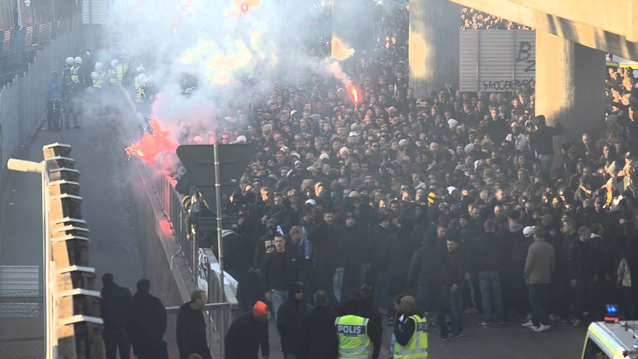 AIK-marschen från Södermalm till Tele2 Arena
