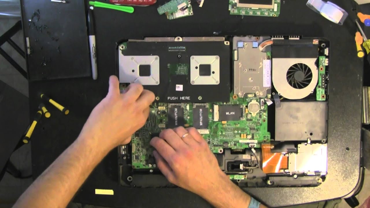 DELL XPS M1750 take apart video, disassemble, how to open disassembly