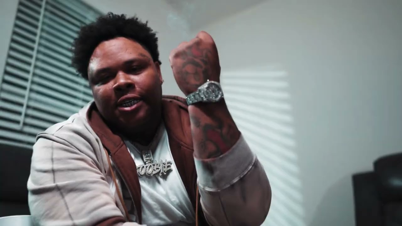 BOOBIE RED  - POPEYE (OFFICIAL MUSIC VIDEO)