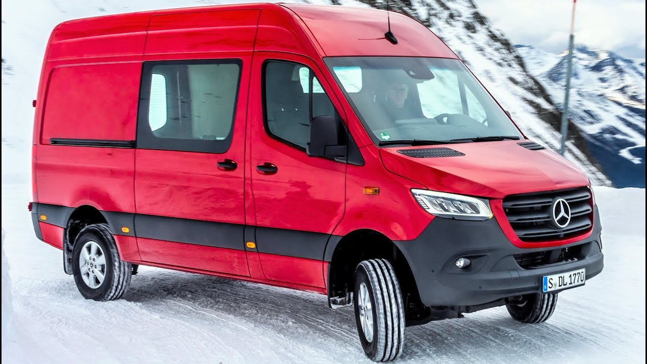 Mercedes Sprinter 319 CDI 4x4 - Large Van Which Defies Even The Most Adverse Driving Conditions