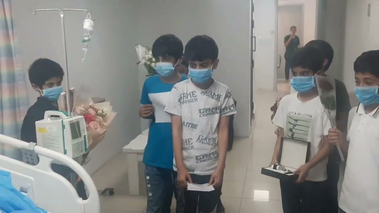 عيادة مريض من طلاب الصف الرابع الابتدائي